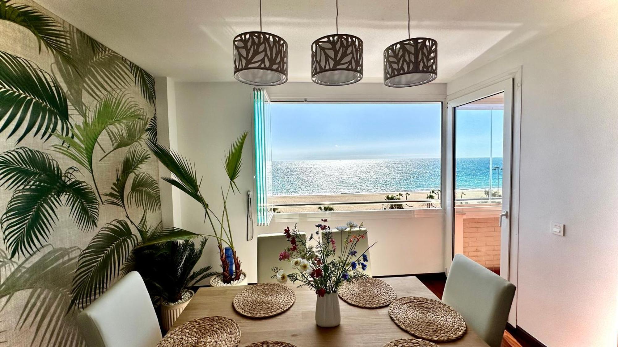 Vista Del Mar Residencial Apartment Roquetas de Mar Bagian luar foto