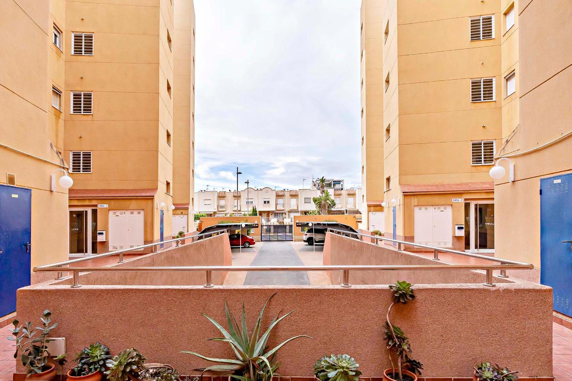 Vista Del Mar Residencial Apartment Roquetas de Mar Bagian luar foto